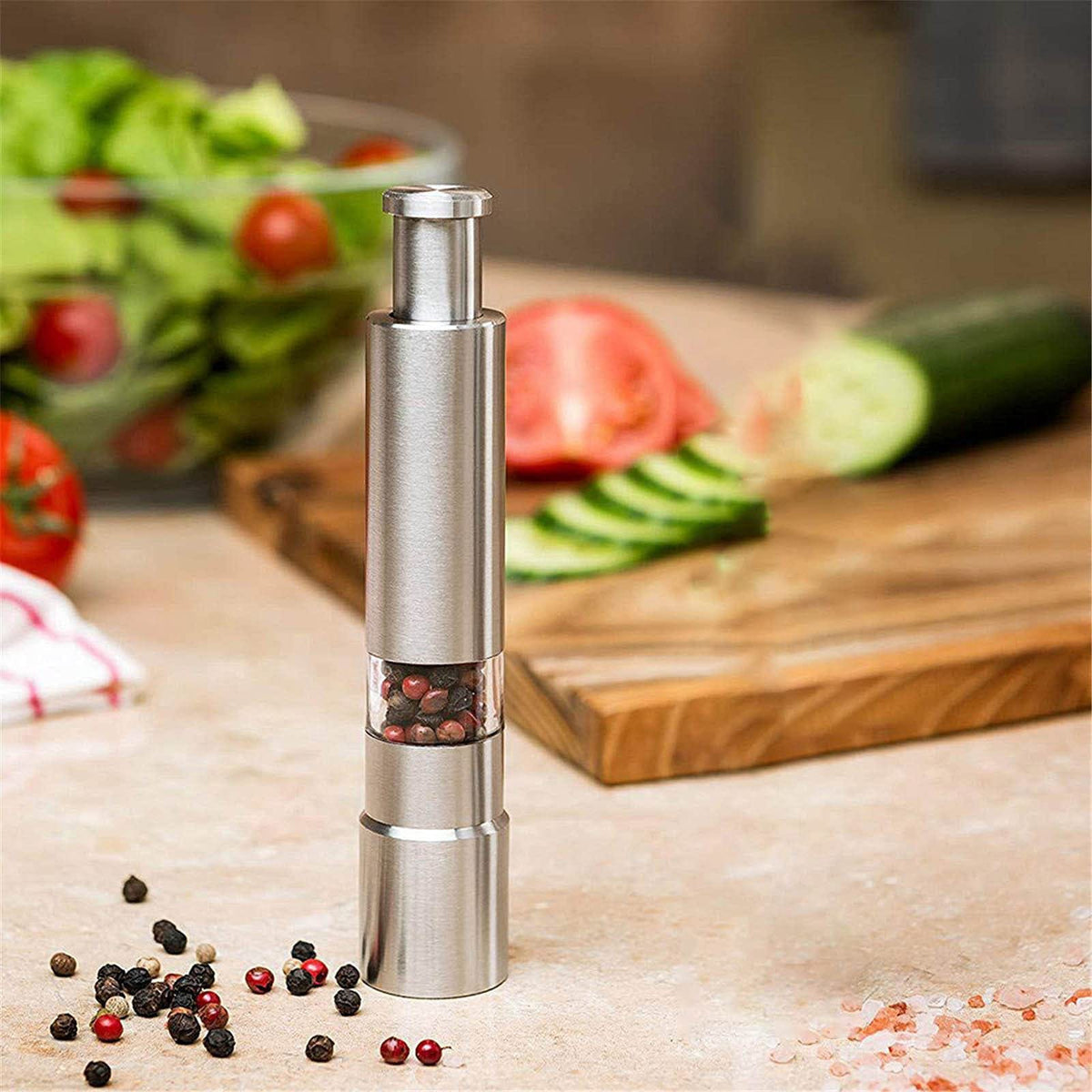 مطحنة بهارات يدوية من الستانلس ستيل — Manual Stainless Steel Spice Grinder