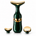 جهاز تدليك الوجه والرقبة بثلاثة رؤوس قابلة للتبديل — 3-Head Face and Neck Massager