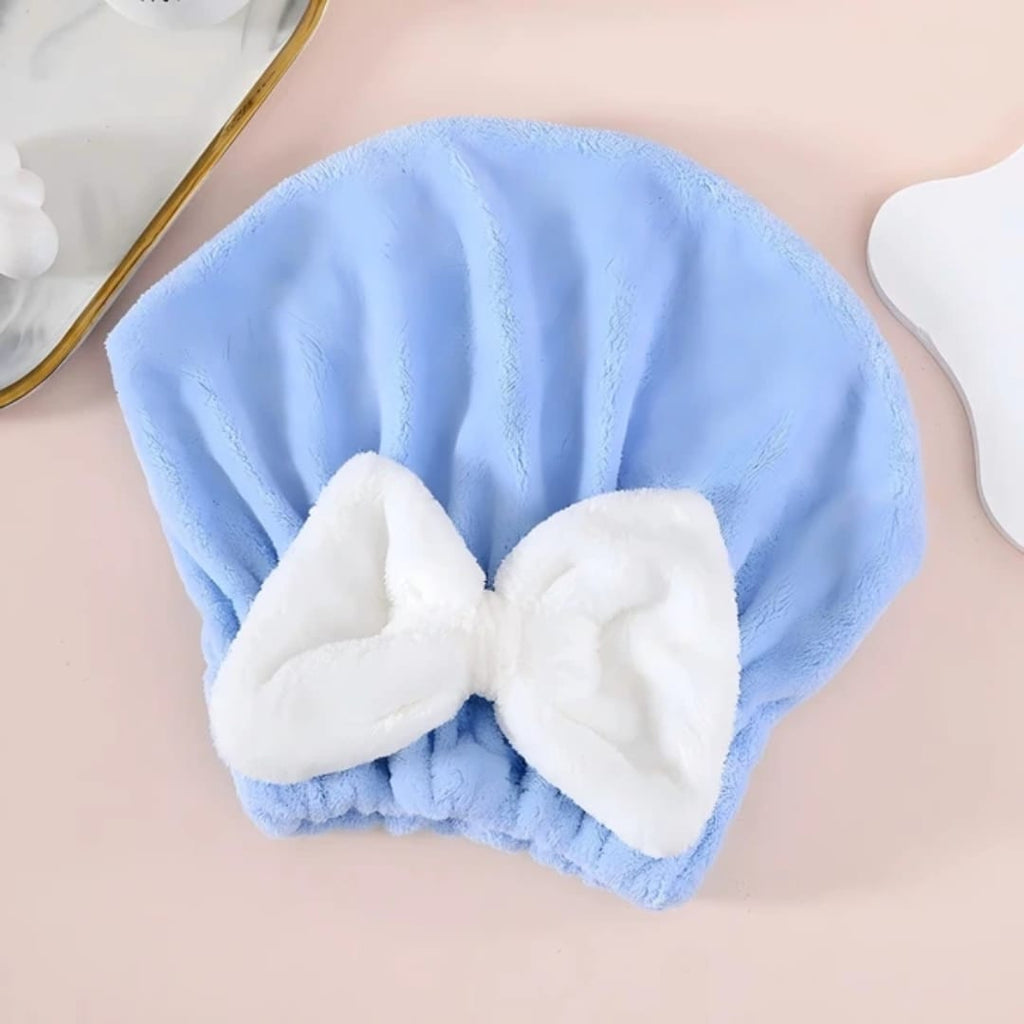 منشفة شعر مايكروفايبر سريعة الامتصاص بربطة على شكل بابوينه — Quick-Dry Microfiber Hair Towel with Bow Tie