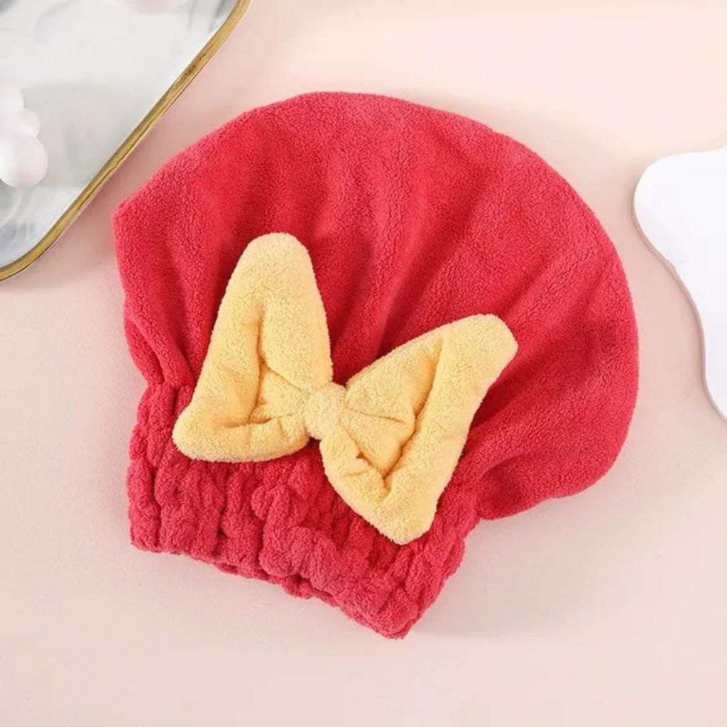 منشفة شعر مايكروفايبر سريعة الامتصاص بربطة على شكل بابوينه — Quick-Dry Microfiber Hair Towel with Bow Tie