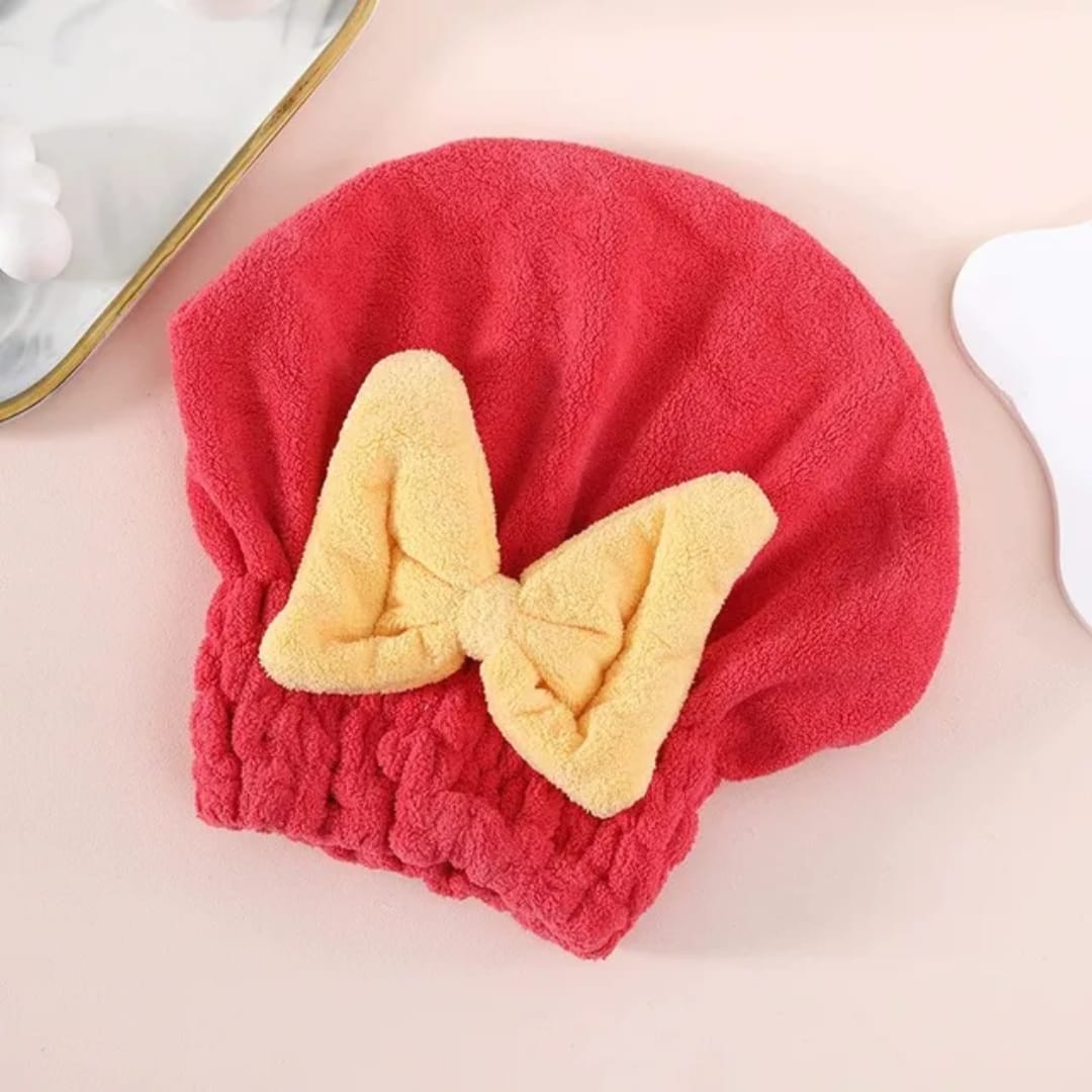 منشفة شعر مايكروفايبر سريعة الامتصاص بربطة على شكل بابوينه — Quick-Dry Microfiber Hair Towel with Bow Tie