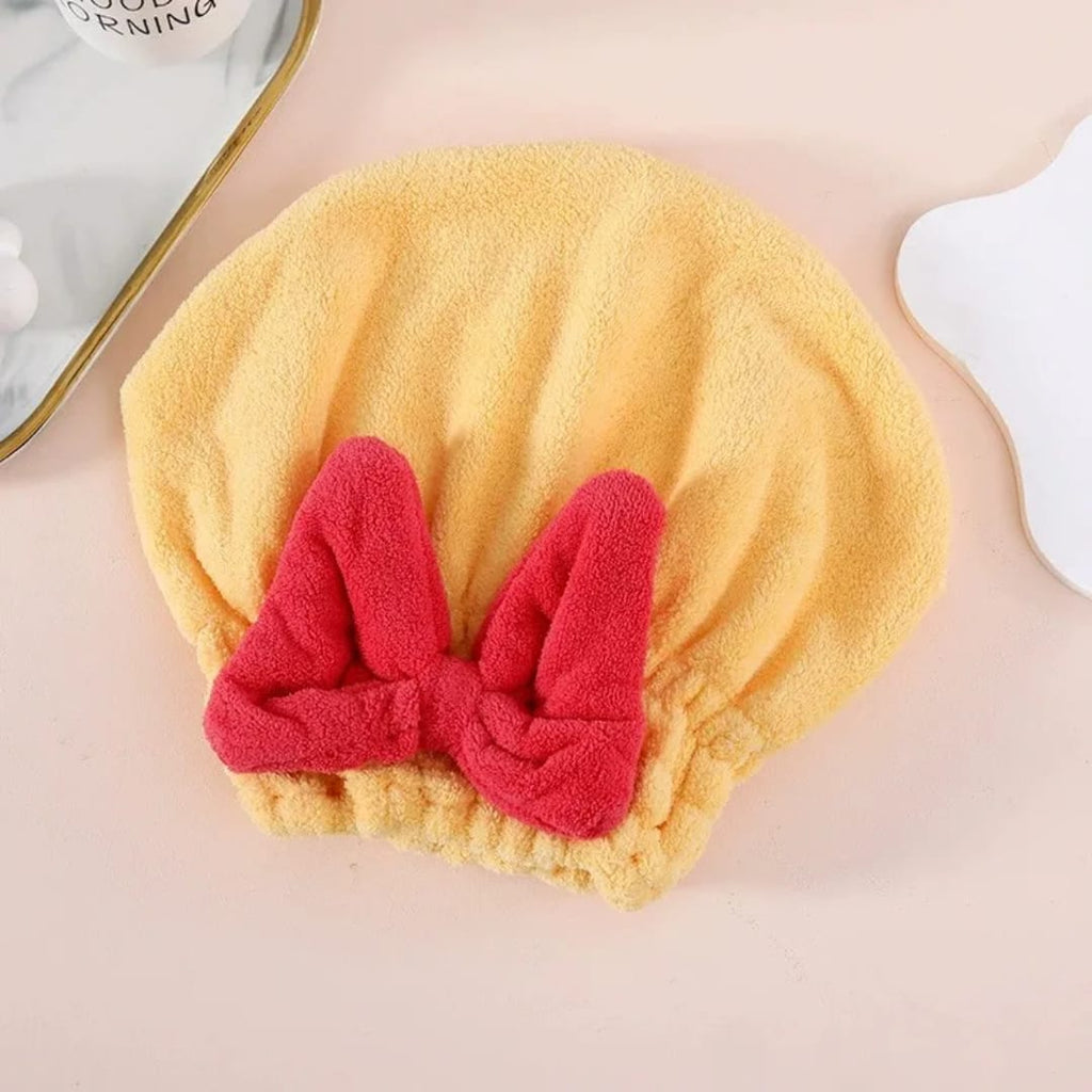 منشفة شعر مايكروفايبر سريعة الامتصاص بربطة على شكل بابوينه — Quick-Dry Microfiber Hair Towel with Bow Tie