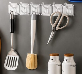تعليقة بلستك 6 شناكل — Plastic Hanger with 6 Hooks