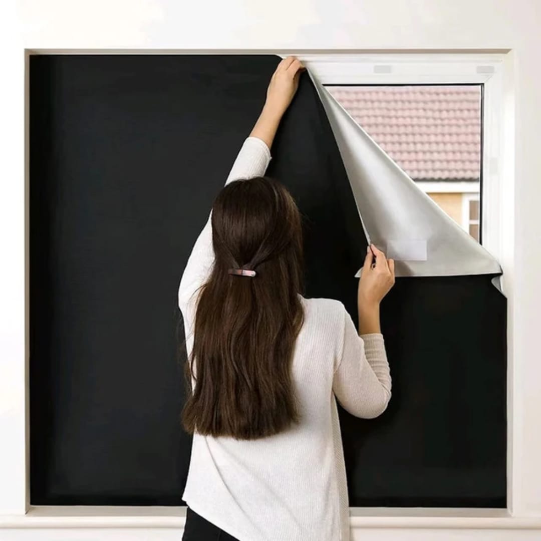 ستارة عازلة للضوء والحرارة